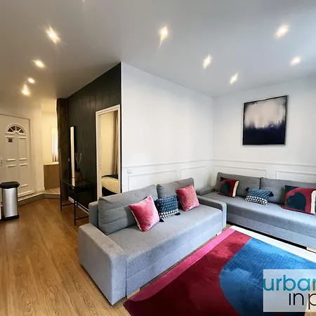 Urban Flat 24 - Charming In Appartamento *
